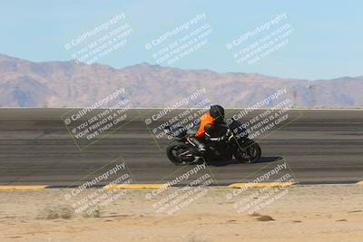 media/Dec-15-2023-Apex Assassins (Fri) [[91f19fb1c7]]/Racer 2/Session 2 (Bowl Exit)/
